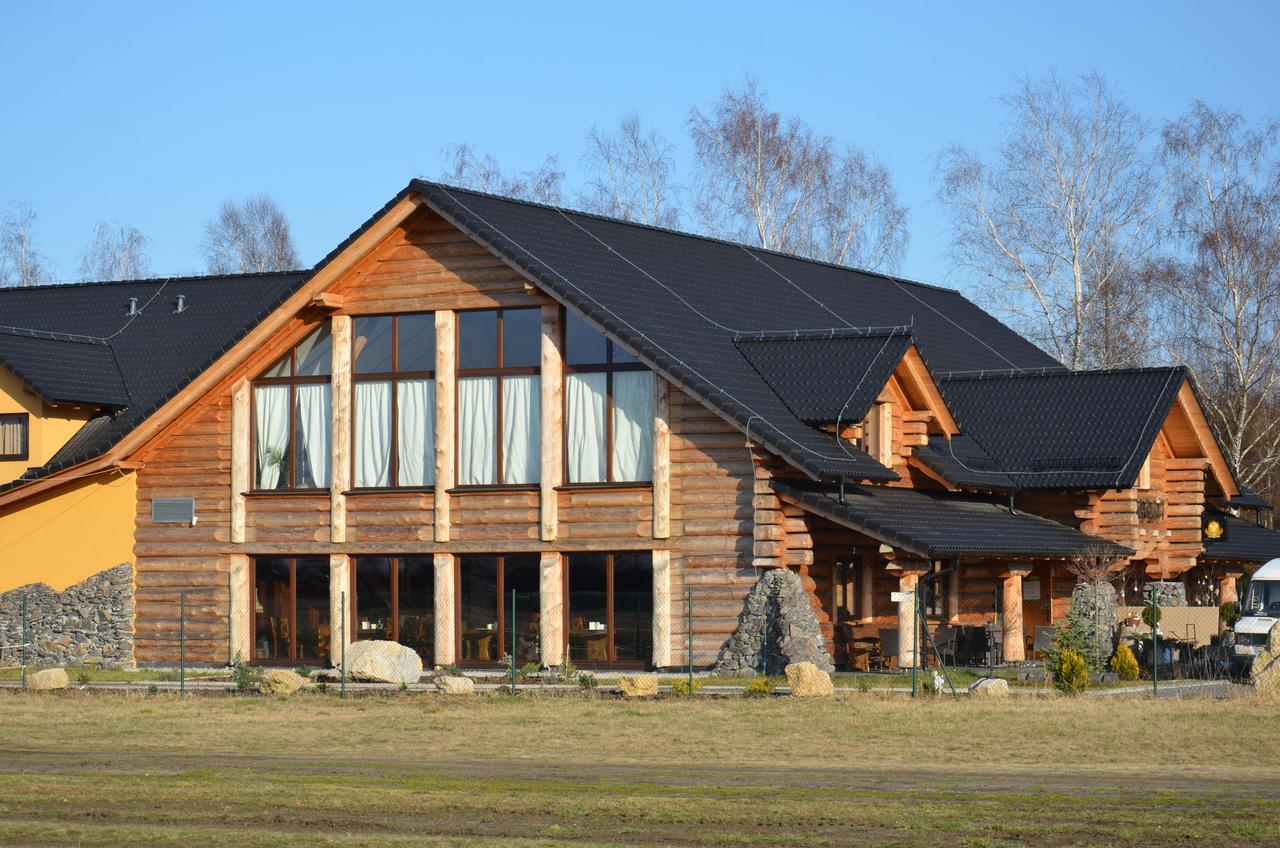Zagloba Karczma Hotel ออปอเล ภายนอก รูปภาพ